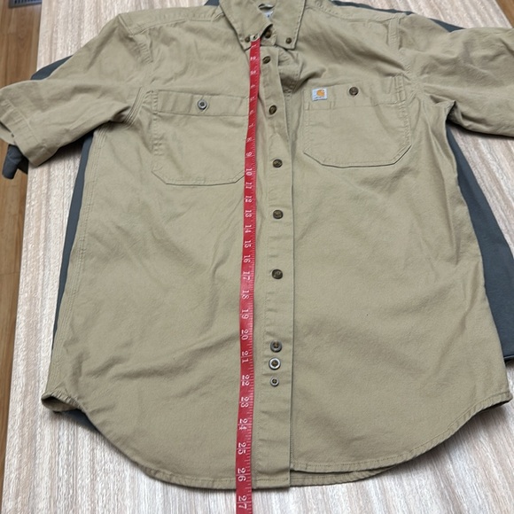 Two Men’s Carhartt relaxed fit button up shirts size small - Picture 10 of 12